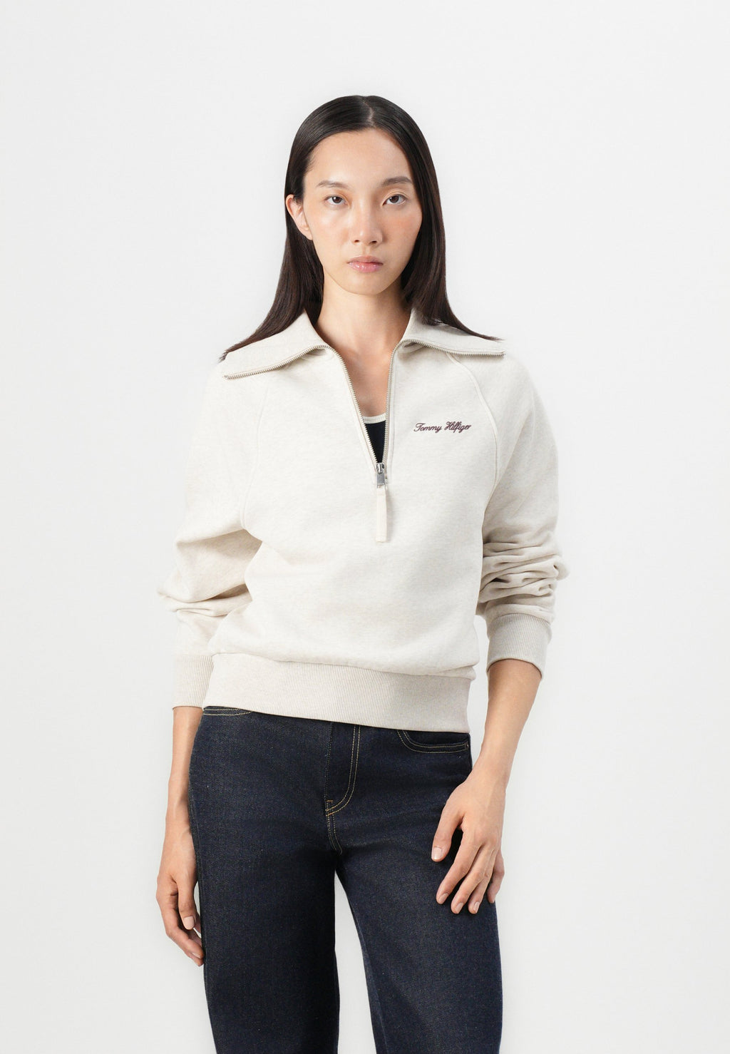 CLASSIC SCRIPT HALF-ZIP Media 5