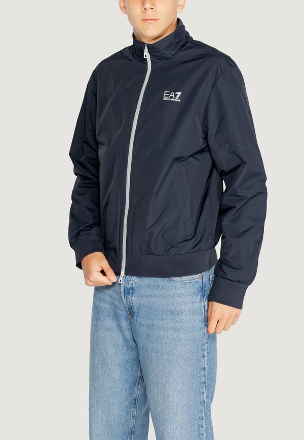 EA7 Emporio Armani