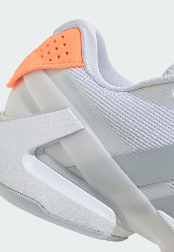 adidas Performance ADIZERO UBERSONIC 5