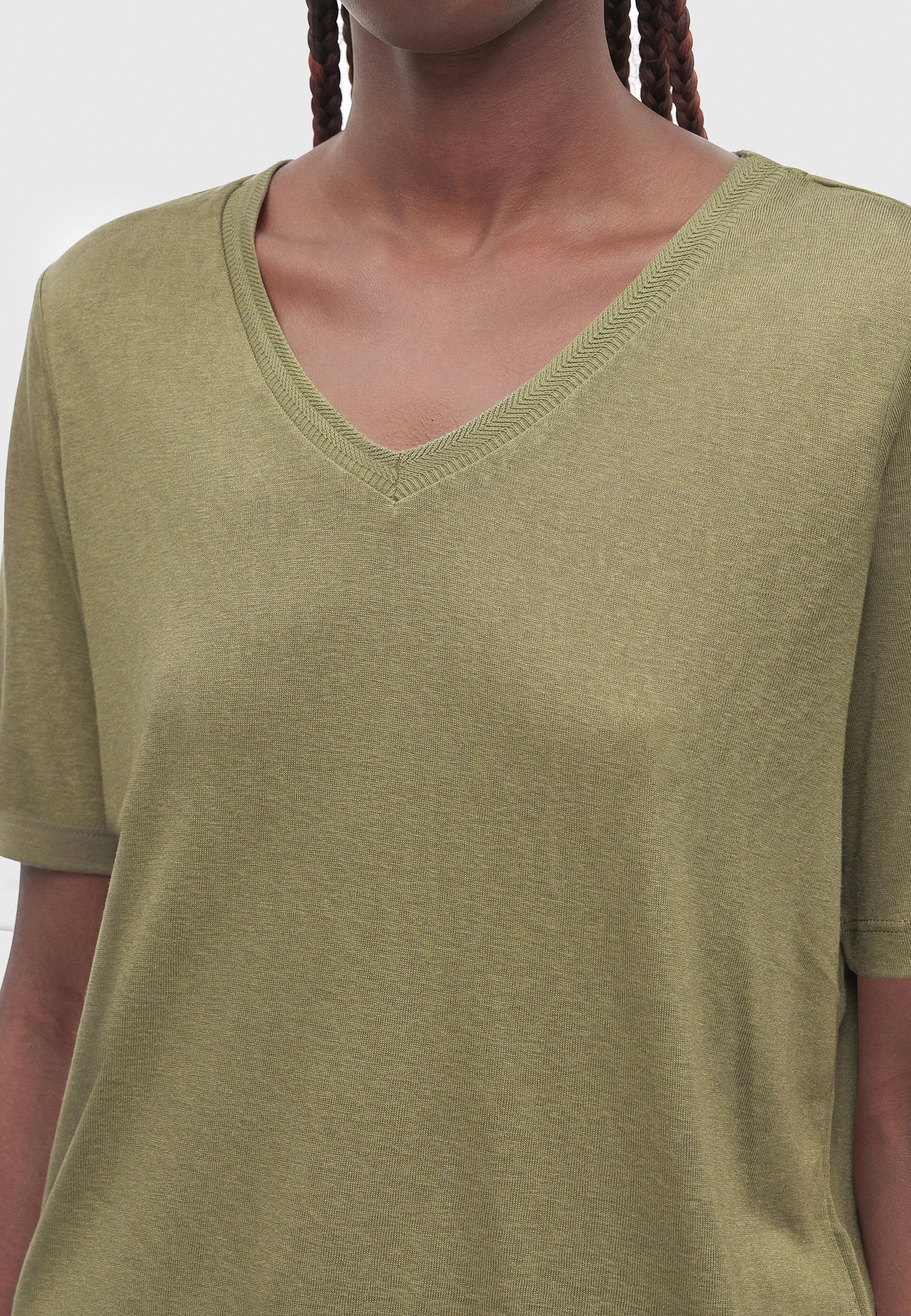 ONLY ONLELISE V NECK