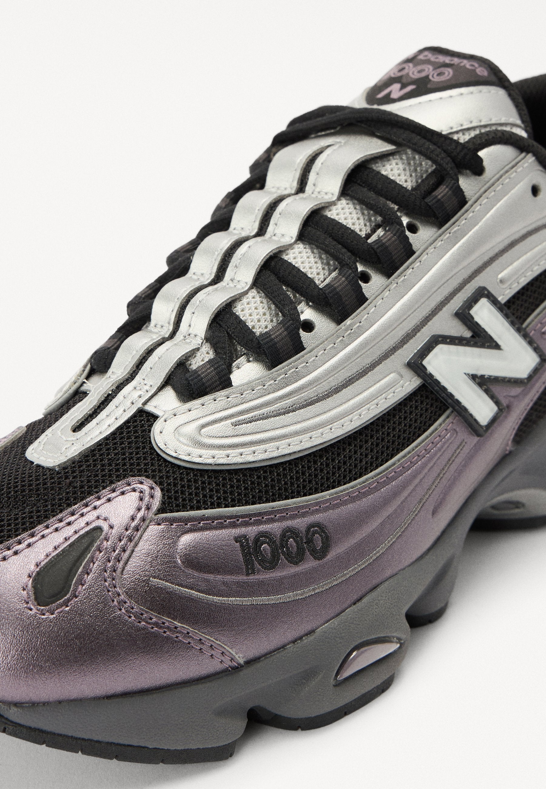 New Balance M1000 UNISEX