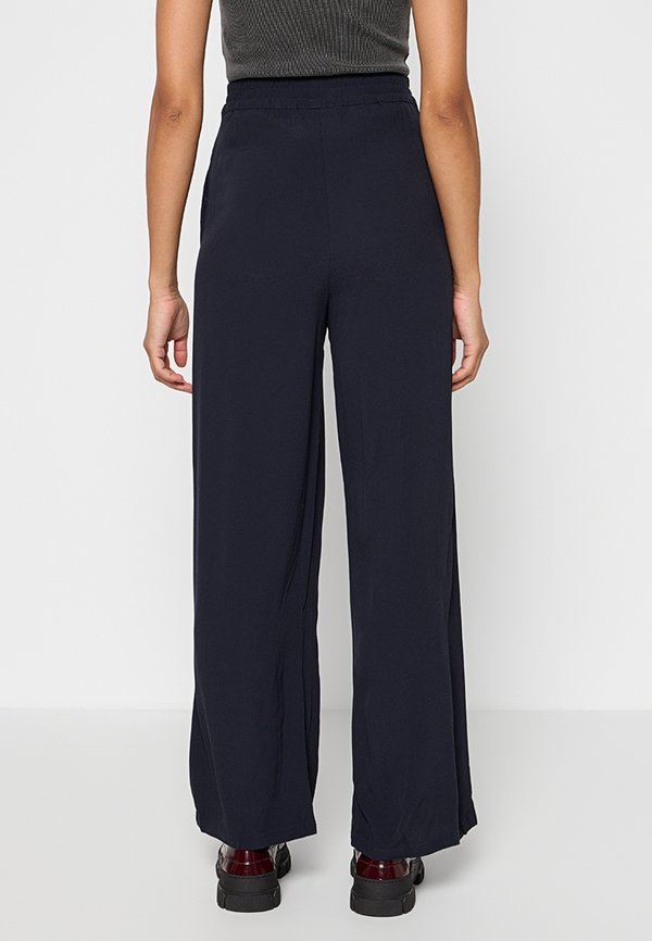 LeGer by Lena Gercke PAULA