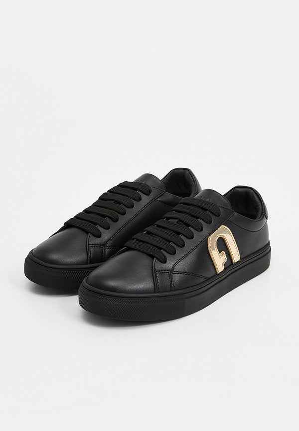 Furla