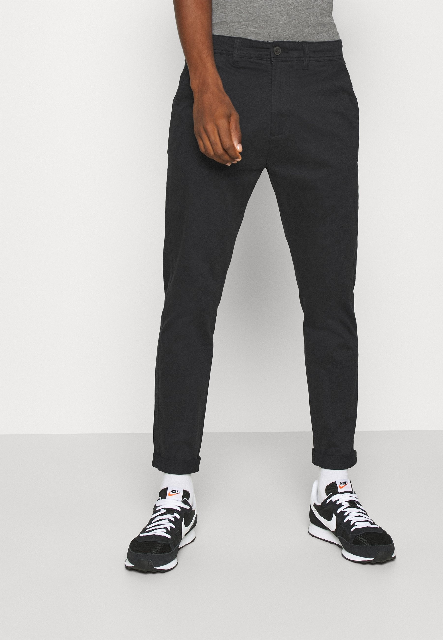 SDJIM REGULAR FIT Media 3
