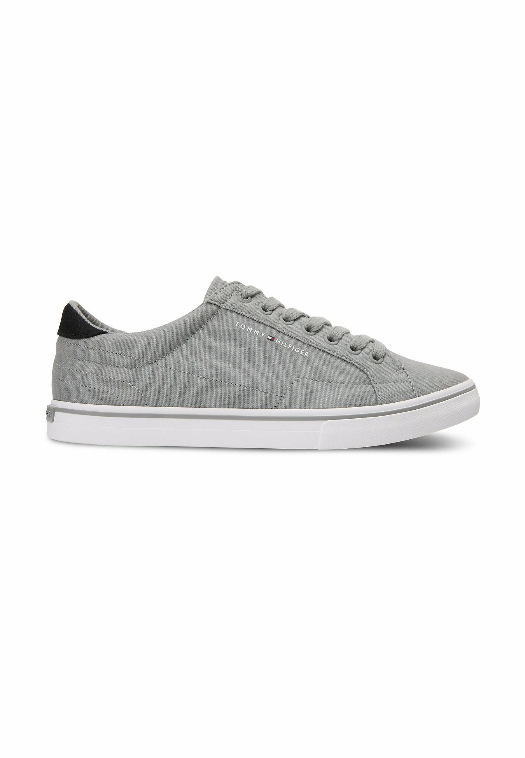 CANVAS EMBOSSED TRAINERS Media 7