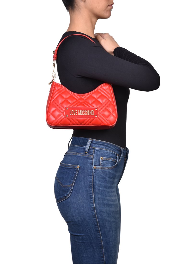 Love Moschino