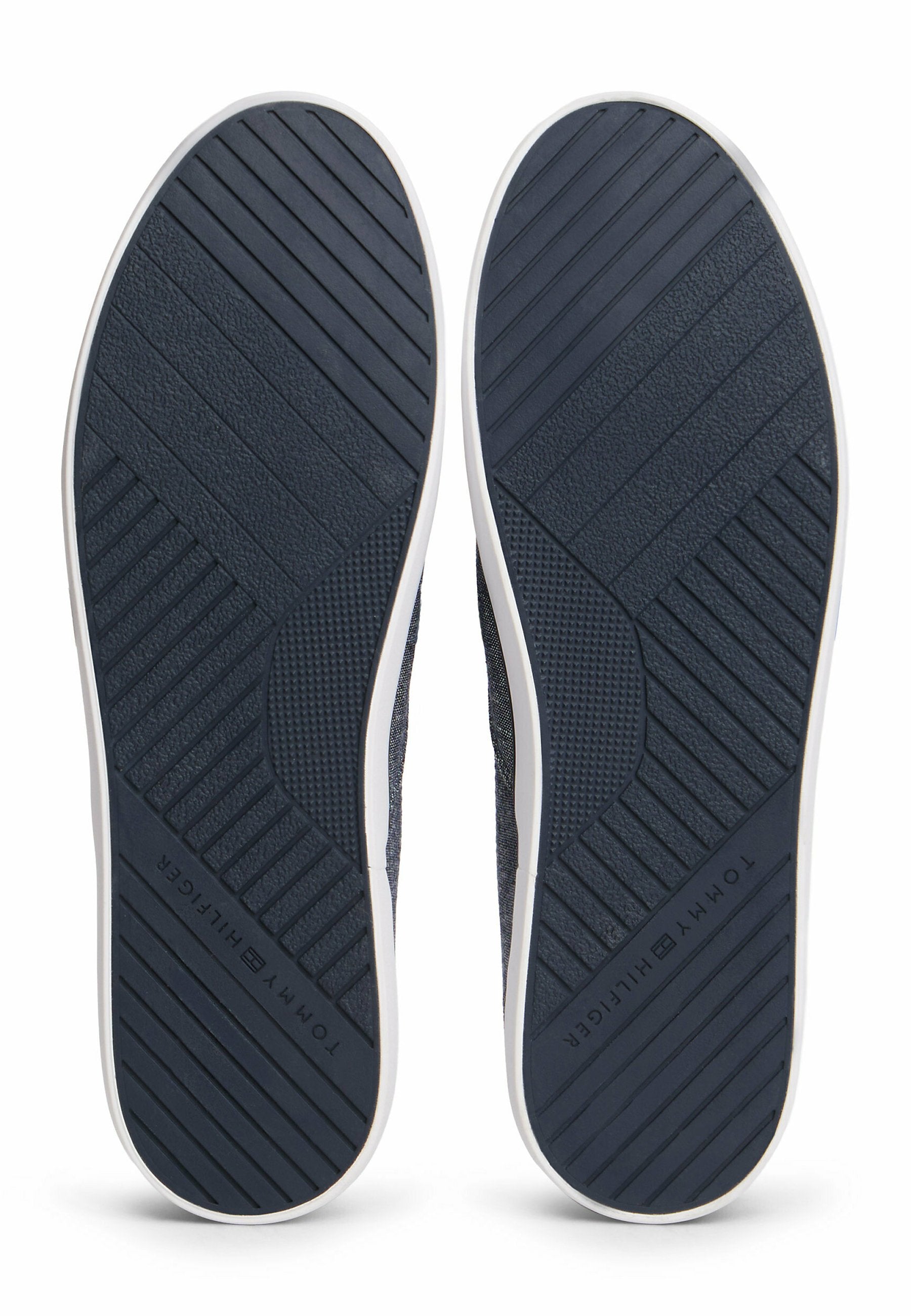 CHAMBRAY JACQUARD Media 5