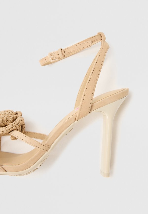 ALDO WILDBLOSSOM
