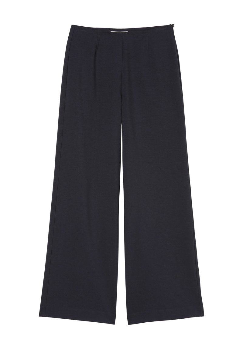 WIDE LEG AT WAIST WITH DARTS WELT POCKET AT BACK Media 1