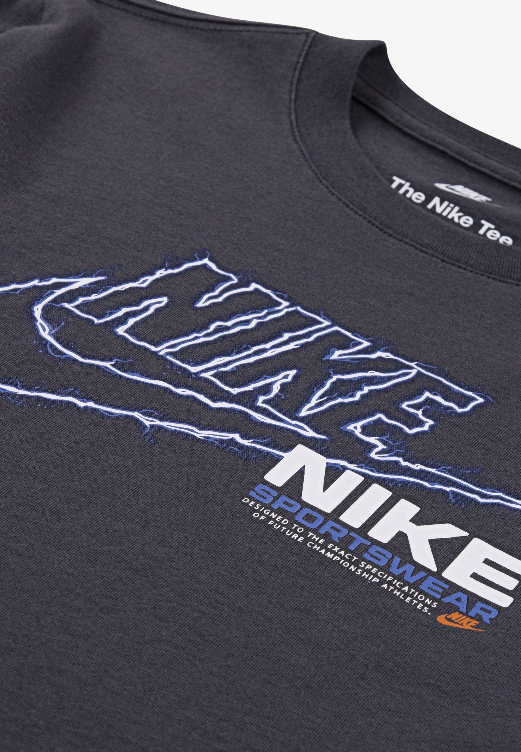 Nike Sportswear LIGHTNING FUTURA