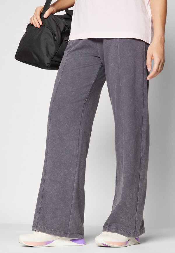 Champion MINERAL DYE WIDE LEG PANTS