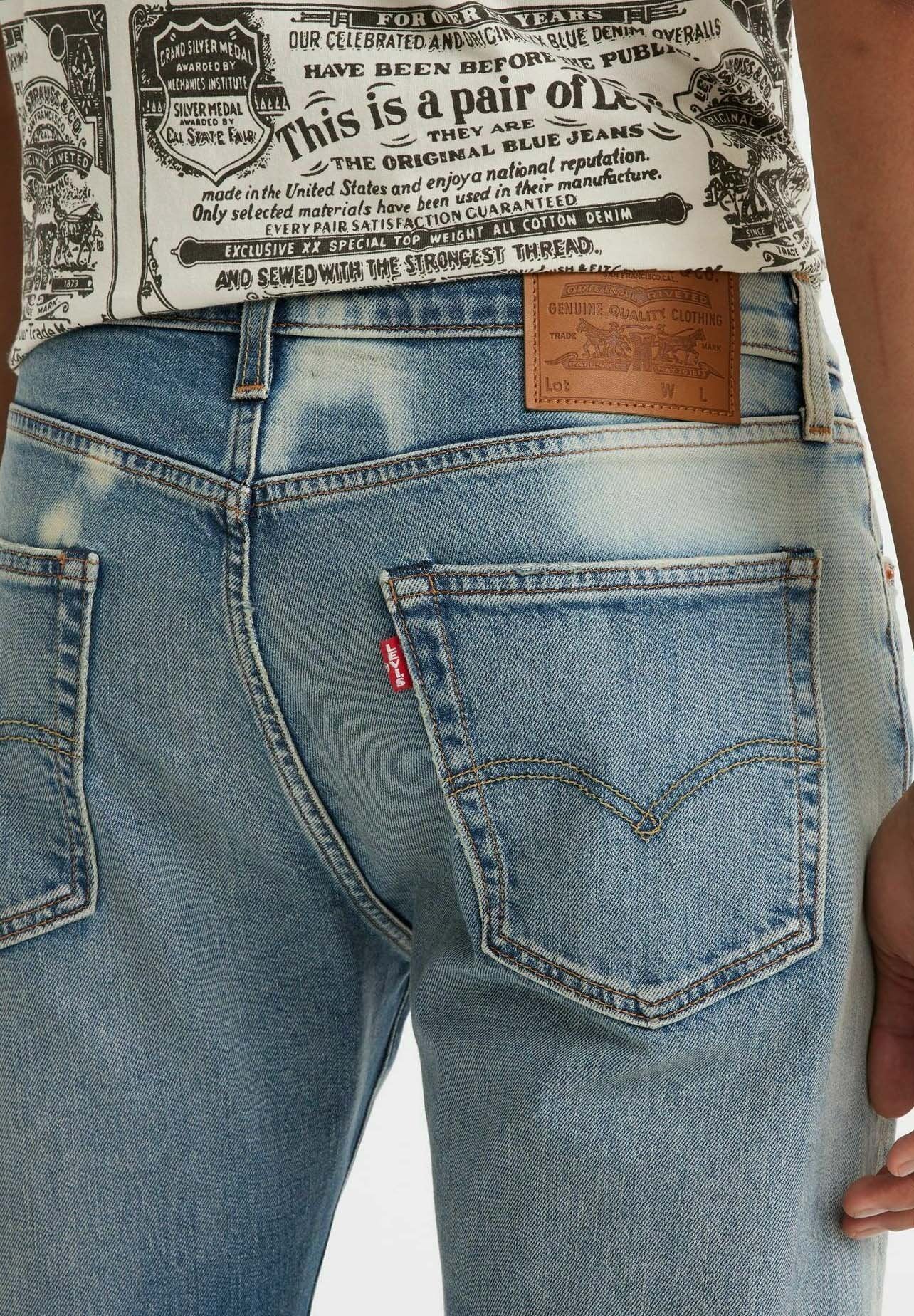 Levi's® 502® TAPER