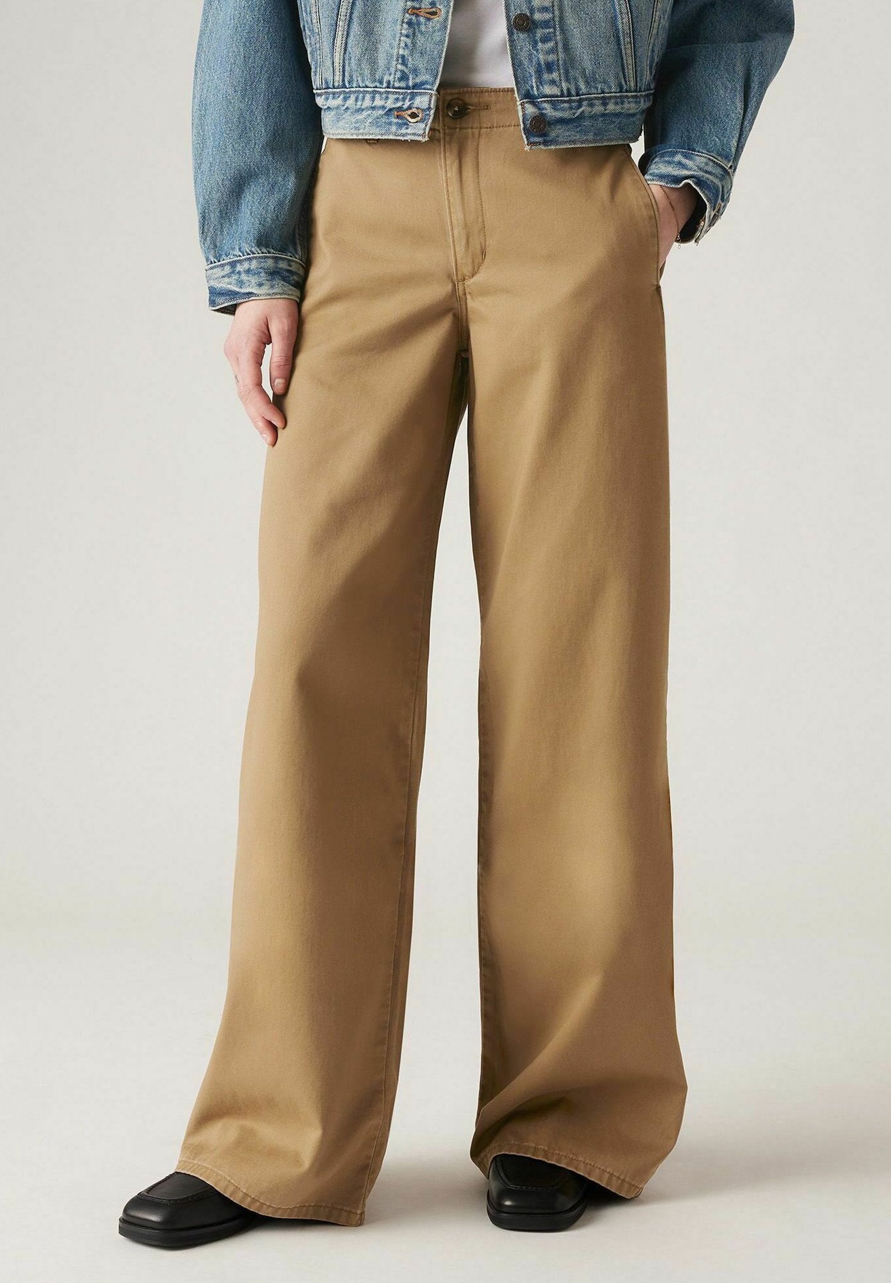 Levi's® XL CHINO
