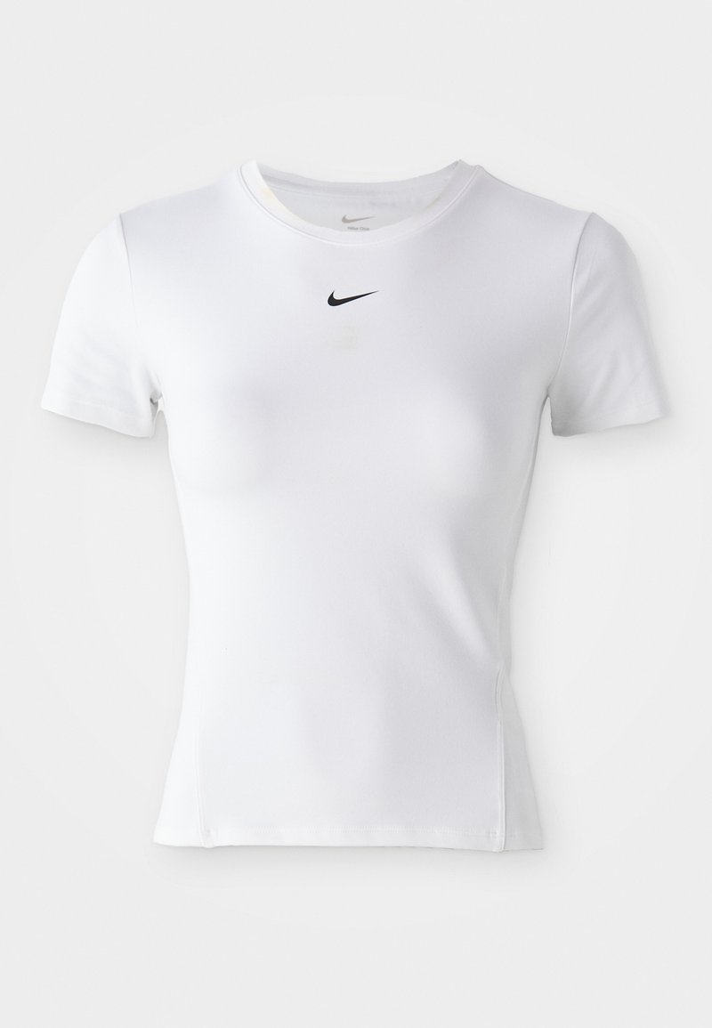 Weißes, kurzärmliges Sport-T-Shirt aus glattem Stoff, mit einem kleinen schwarzen Nike-Logo, das zentral auf der Brust platziert ist.