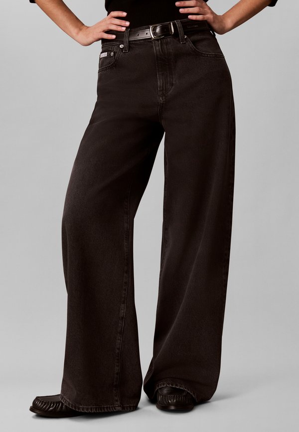 Calvin Klein Jeans RELAXED WIDE - Wide Leg - washed night