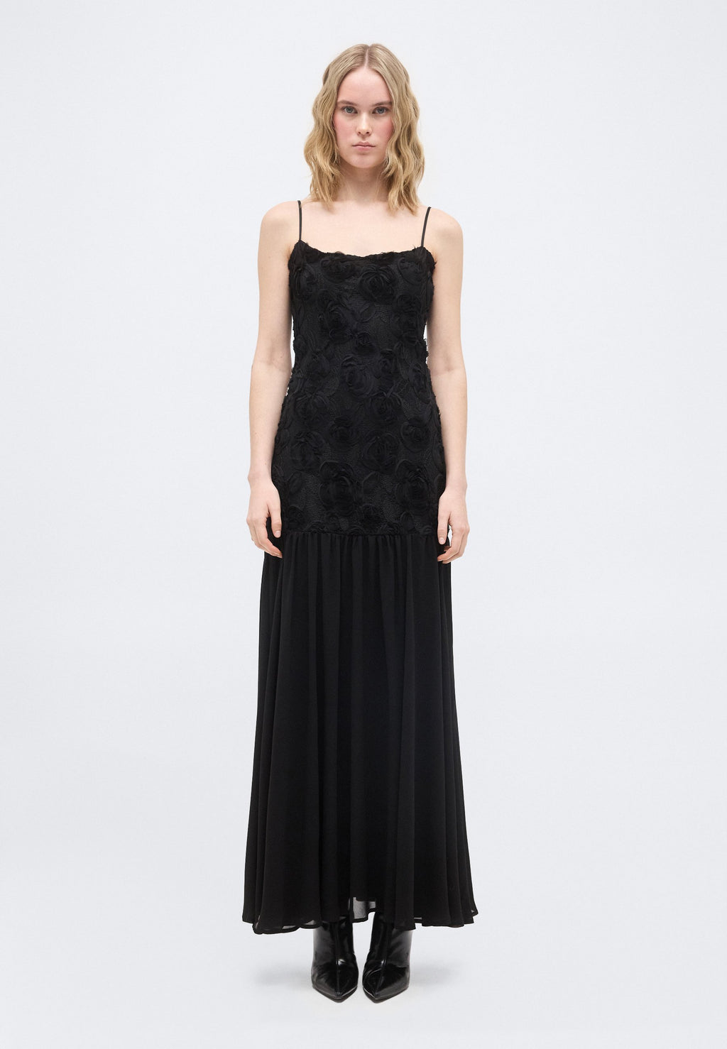 Gina Tricot EMBROIDERY DROPPED WAIST DRESS
