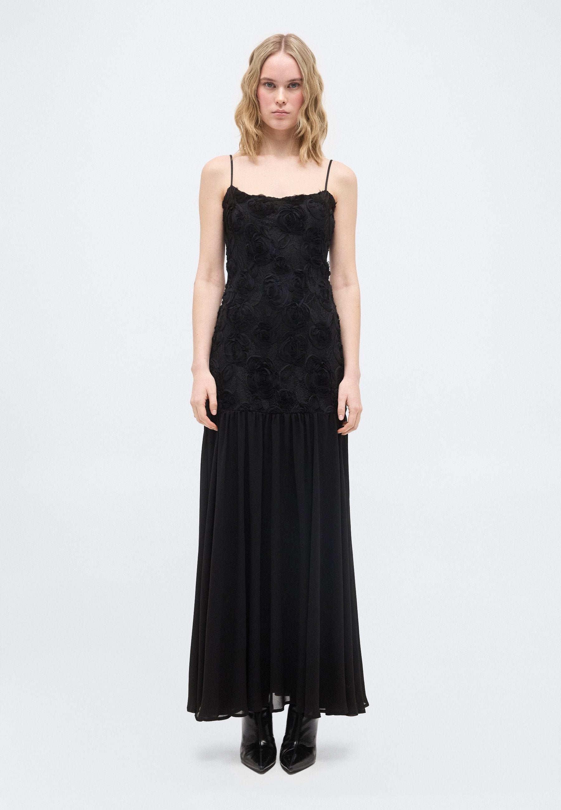 Gina Tricot EMBROIDERY DROPPED WAIST DRESS