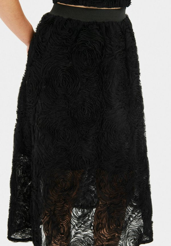 Saint Tropez SZA line skirt