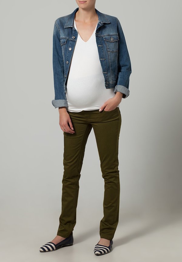 Esprit Maternity