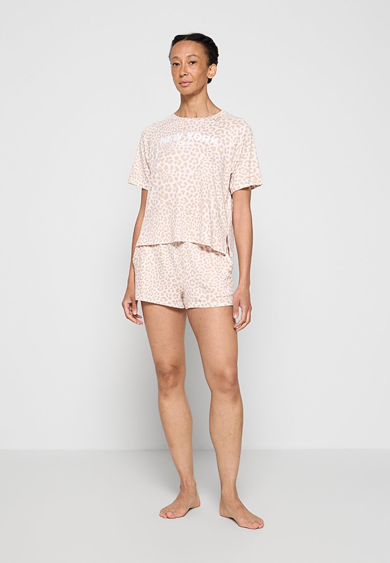 DKNY Loungewear Nachtwäsche Set Media 1