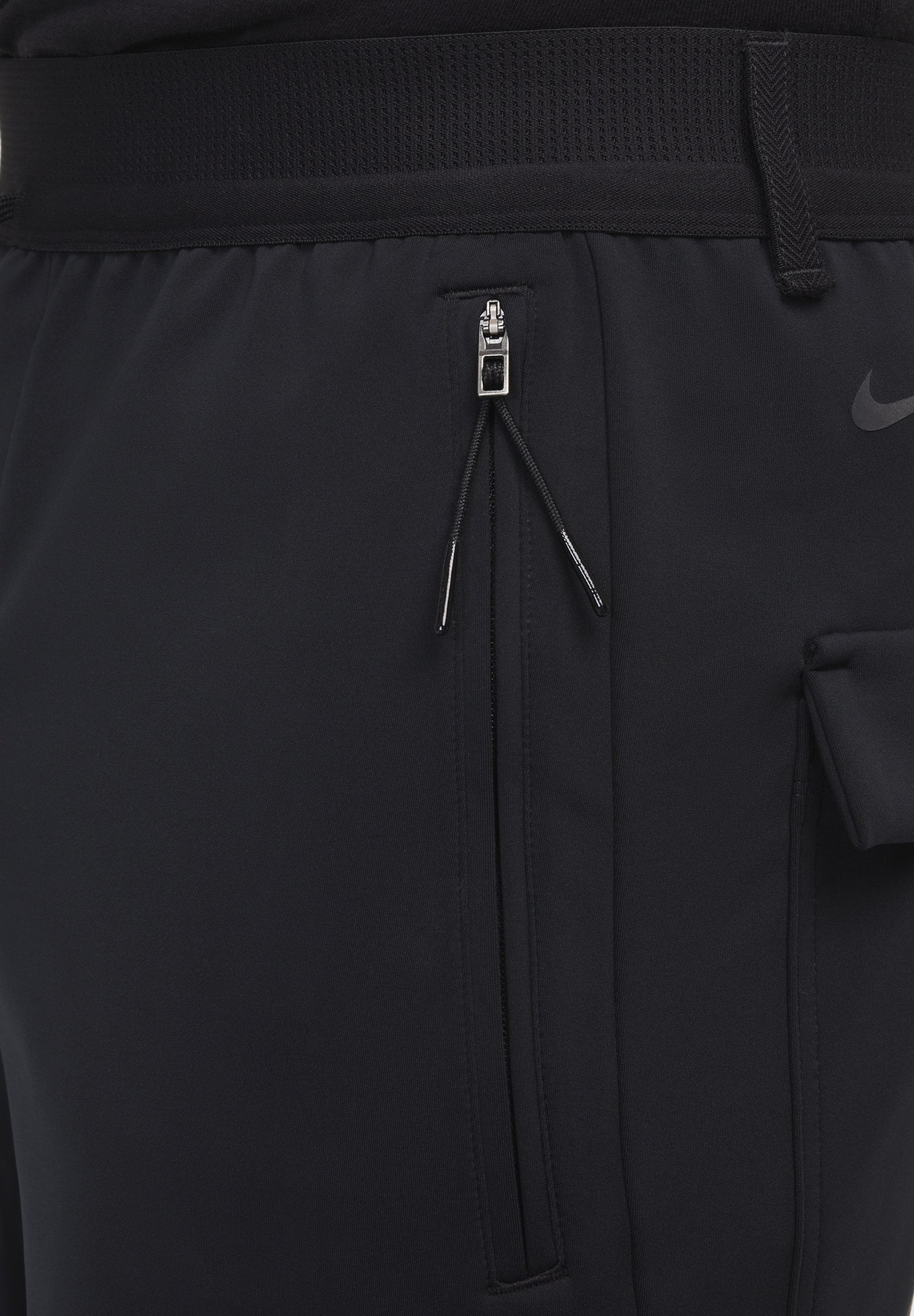 Nike Performance