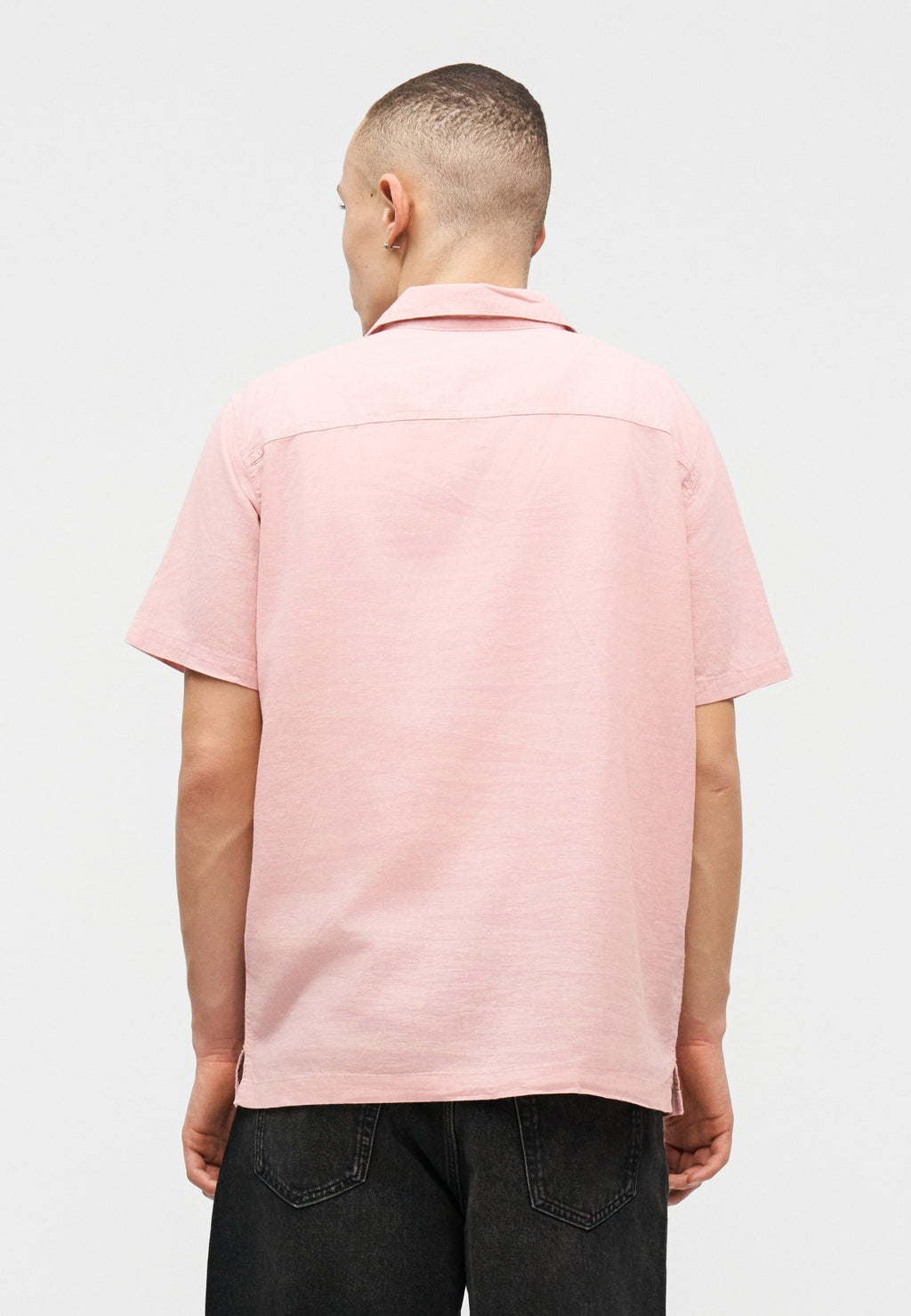GAP STANDARD RESORT COLLAR