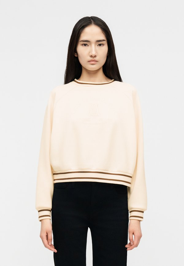 Armani Exchange
