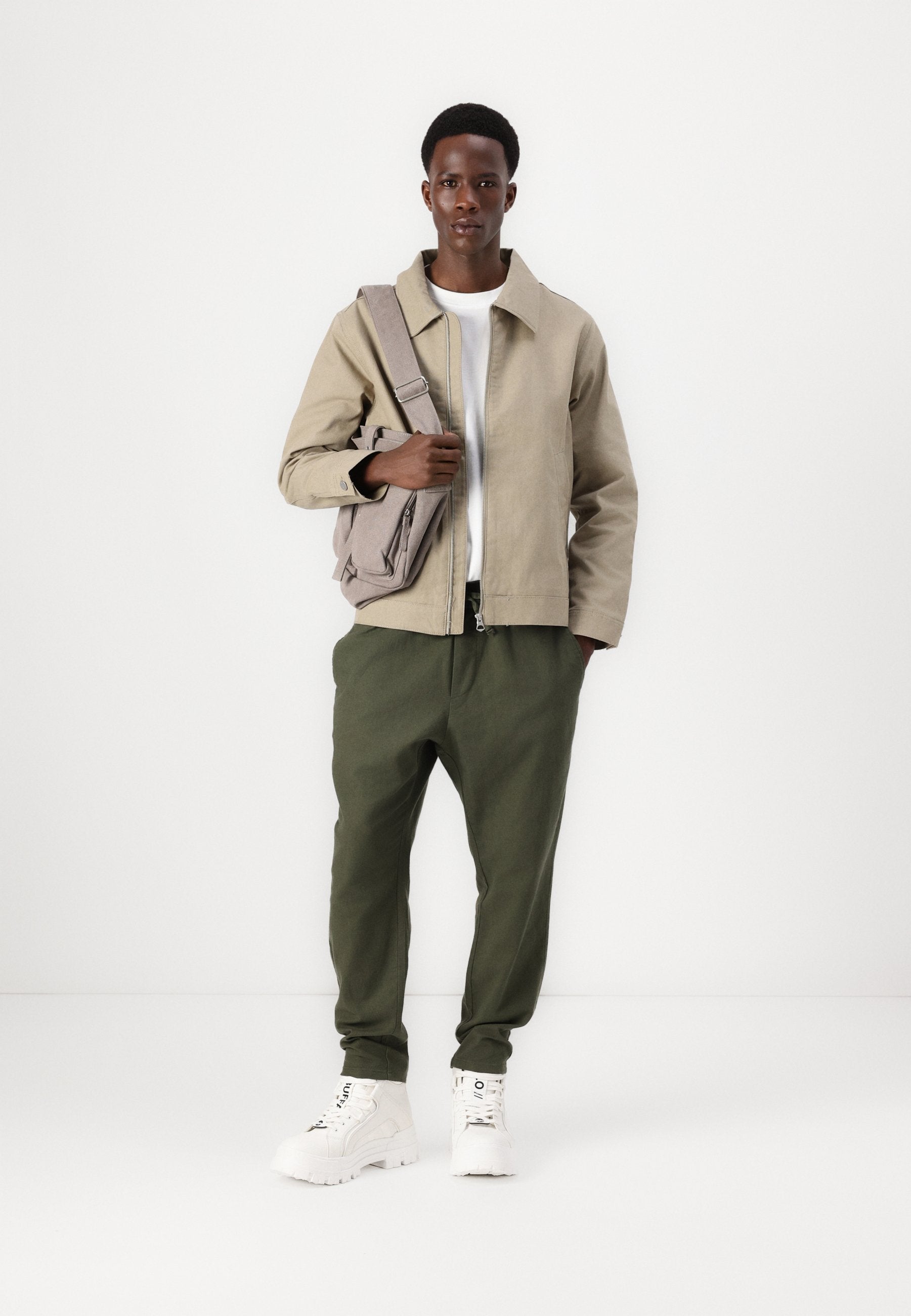 Joggers ONSLINUS Tapered Fit Linen Media 1
