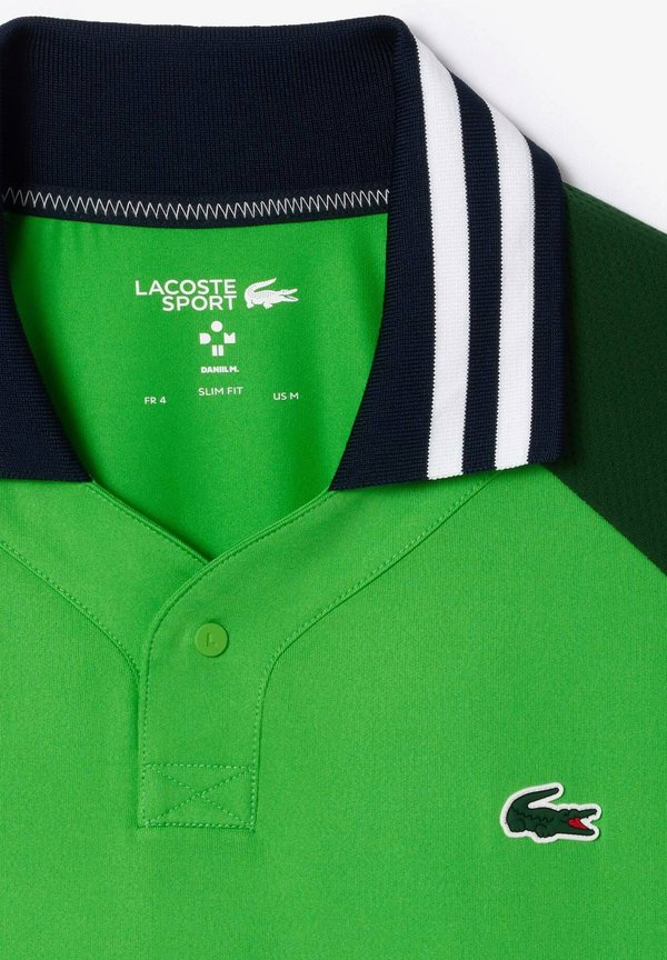 Lacoste Sport