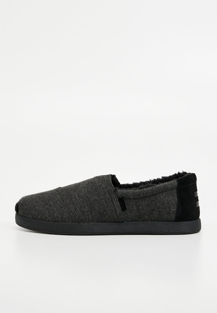 TOMS
