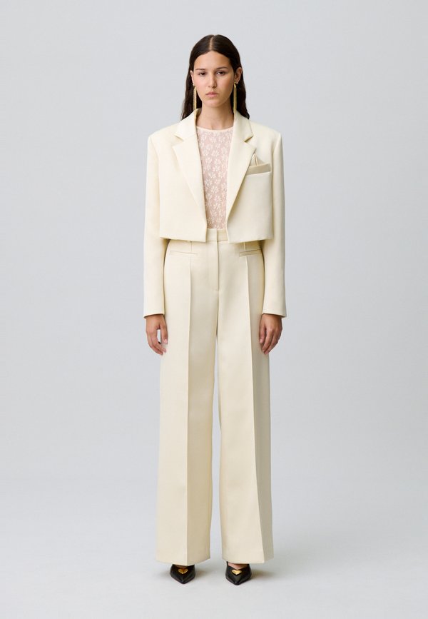 Claudie Pierlot