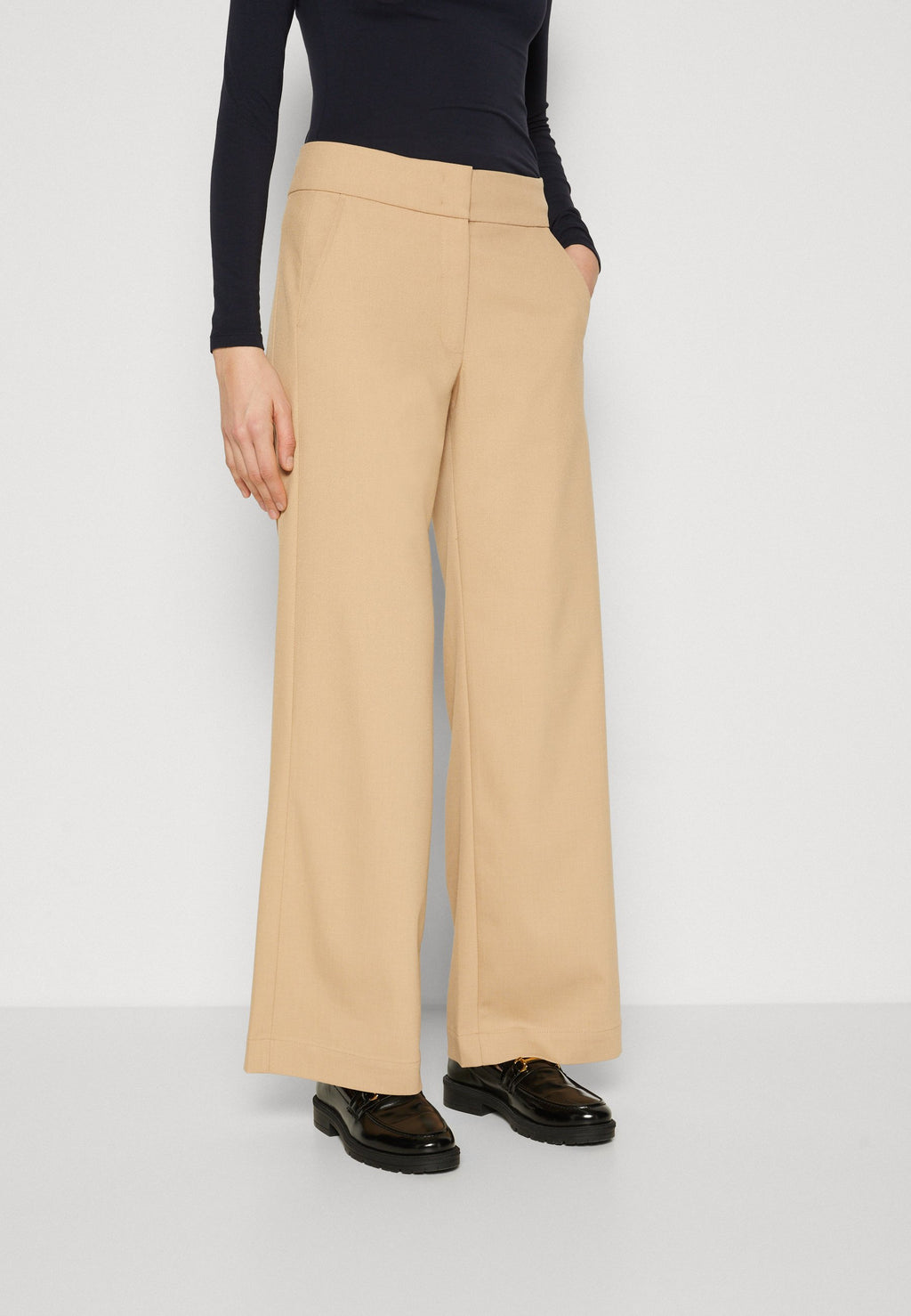 Esprit Stoffhose Media 4