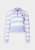 Hellblau-lila und weiße gestreifte Polo-Strickjacke mit Kragen, drei Knopfverschluss, gerippten Manschetten und einem kleinen Logo auf der linken Brust.