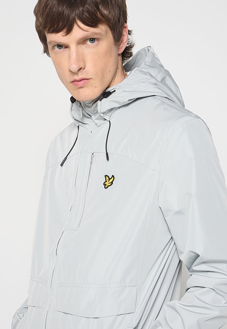 Lyle & Scott