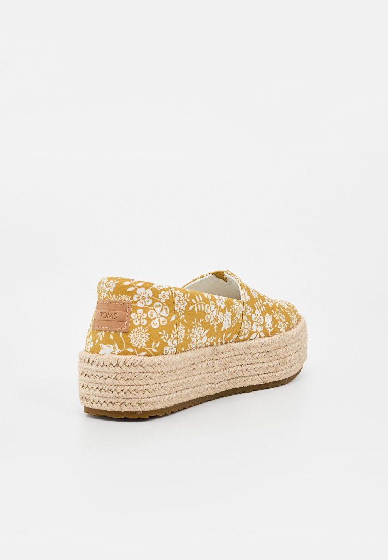 TOMS VALENCIA