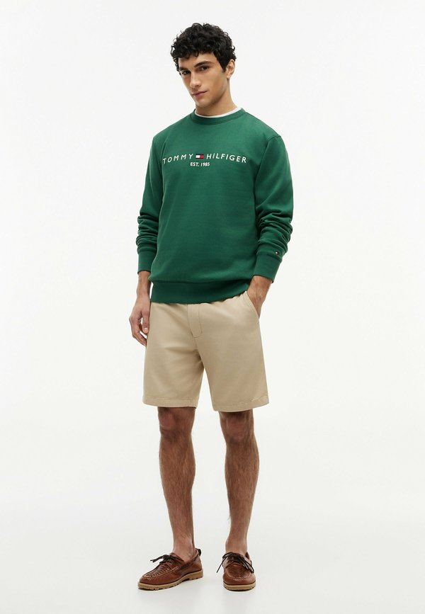 Tommy Hilfiger Shorts - sandalwood