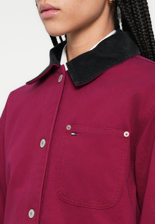 Tommy Jeans CORDUROY COLLAR TWILL UTILITY JACKET