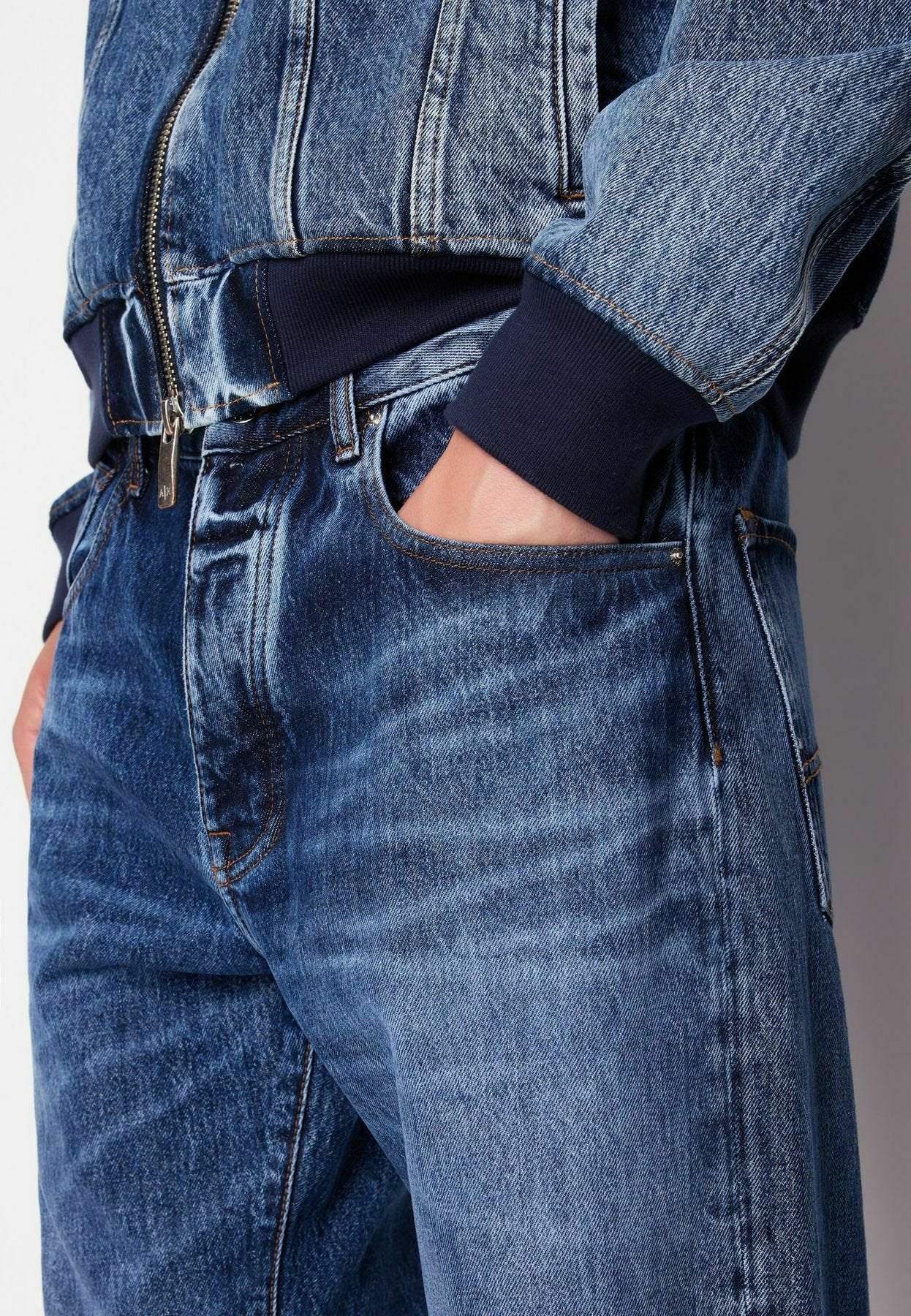Armani Exchange Jeans Tapered Fit Media 4
