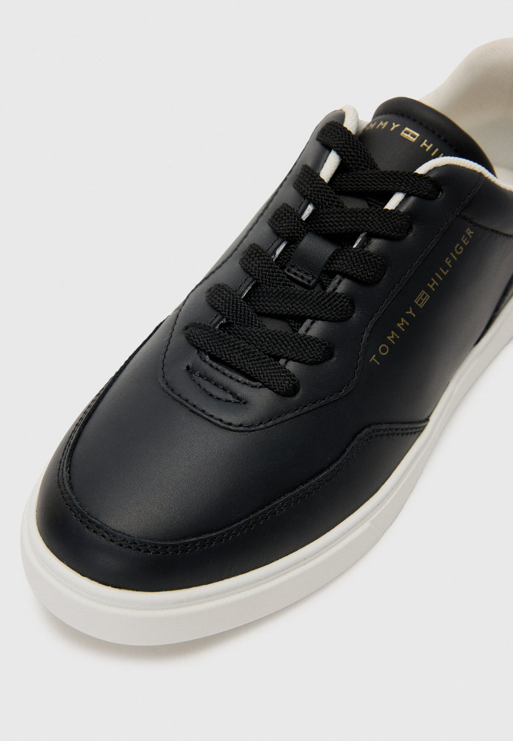 CASUAL CUPSOLE Media 5