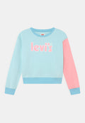 Levi's® MEET AND GREET