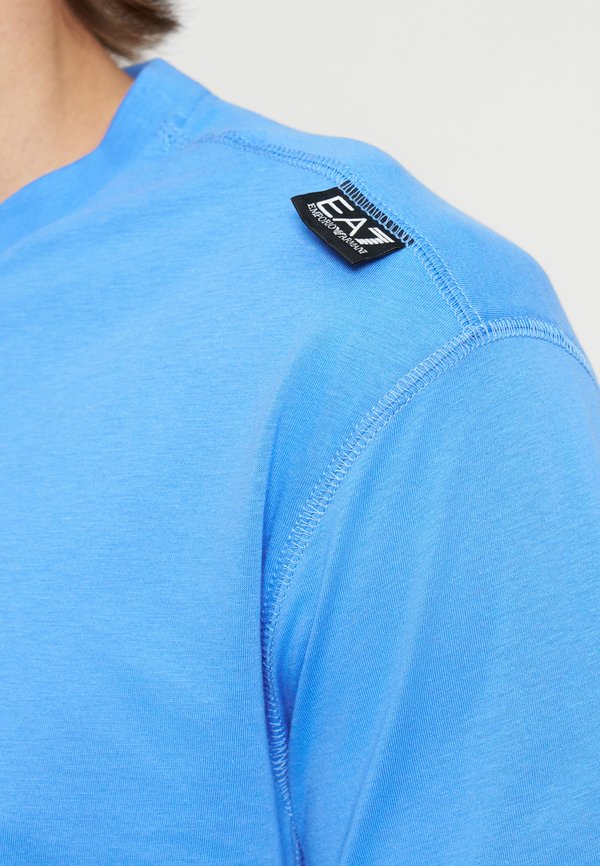 EA7 Emporio Armani T-SHIRT