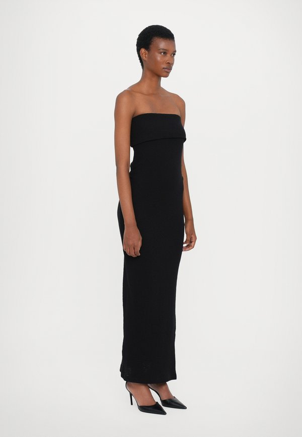 CLOSED BANDEAU DRESS