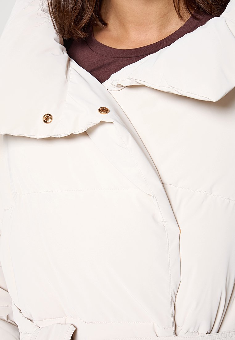 EA7 Emporio Armani Winterjacke Media 6