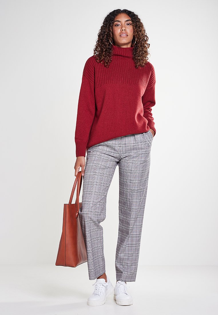 Claudie Pierlot MONSIEUR