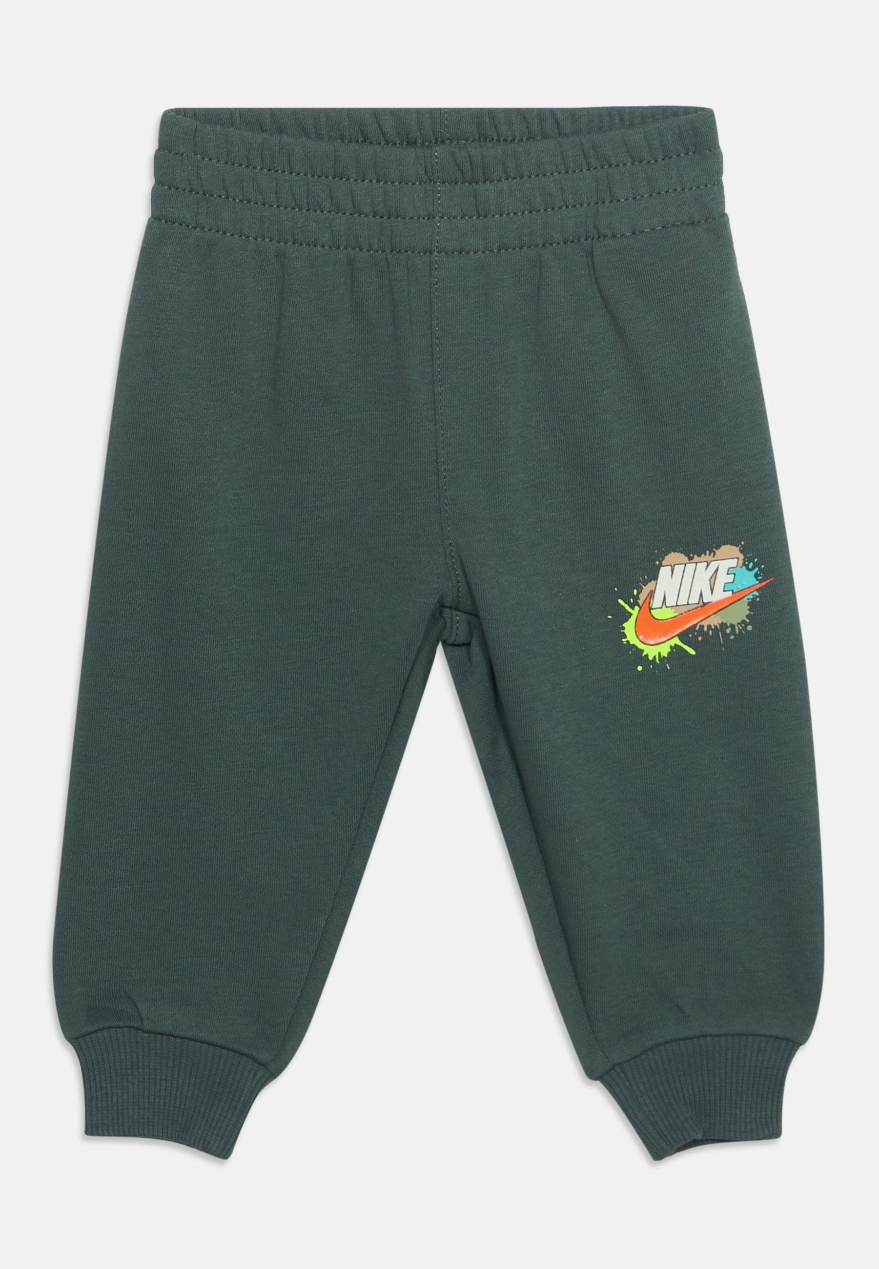 Nike Sportswear EXPRESS YOURSELF SET