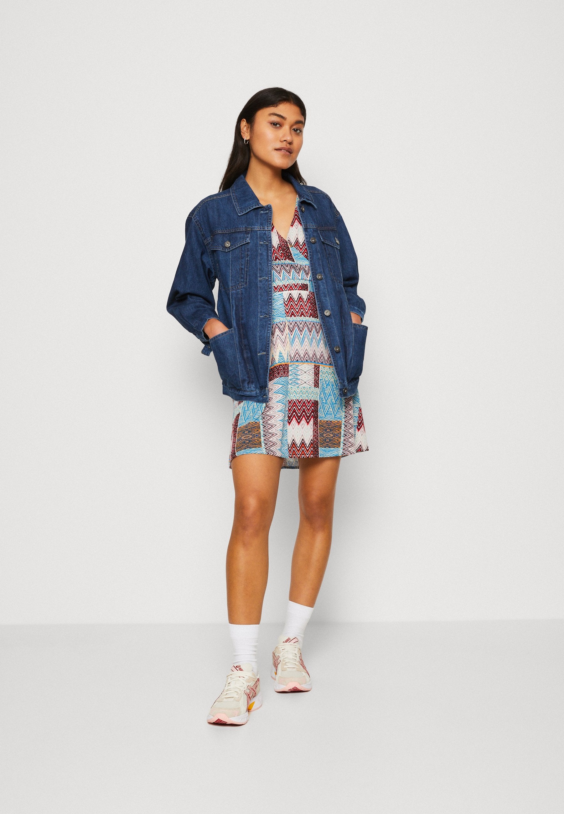 ONLALMA LIFE RILEY DRESS Media 2