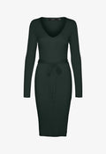 Vero Moda Knitted VMSABA Midi - Jumper dress - scarab