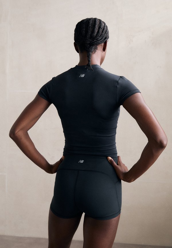 New Balance NB DEFINE FITTED T-SHIRT - Basic T-shirt - black