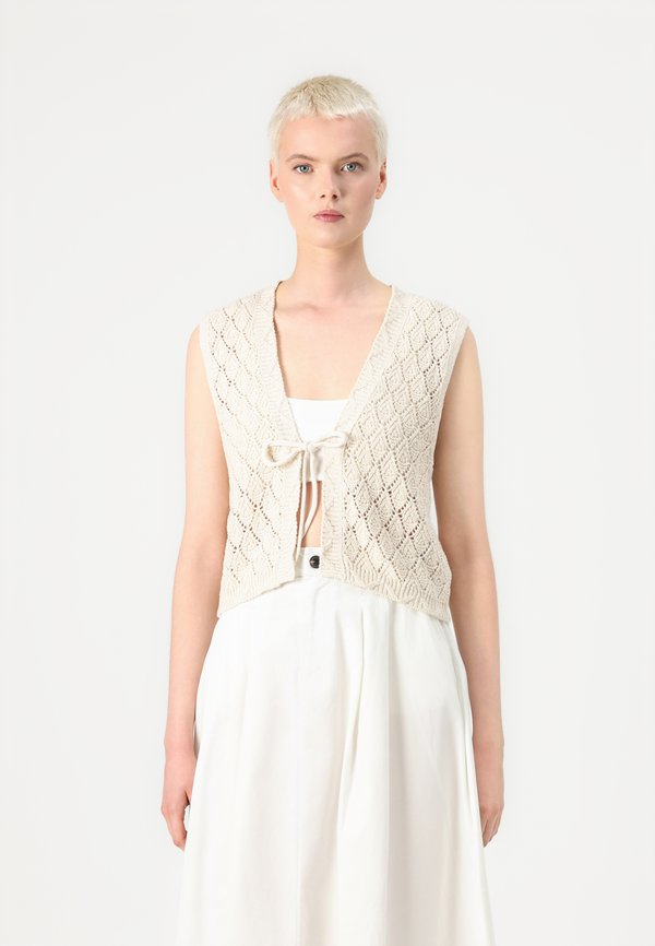 ONLY ONLCHILI - Waistcoat - ecru