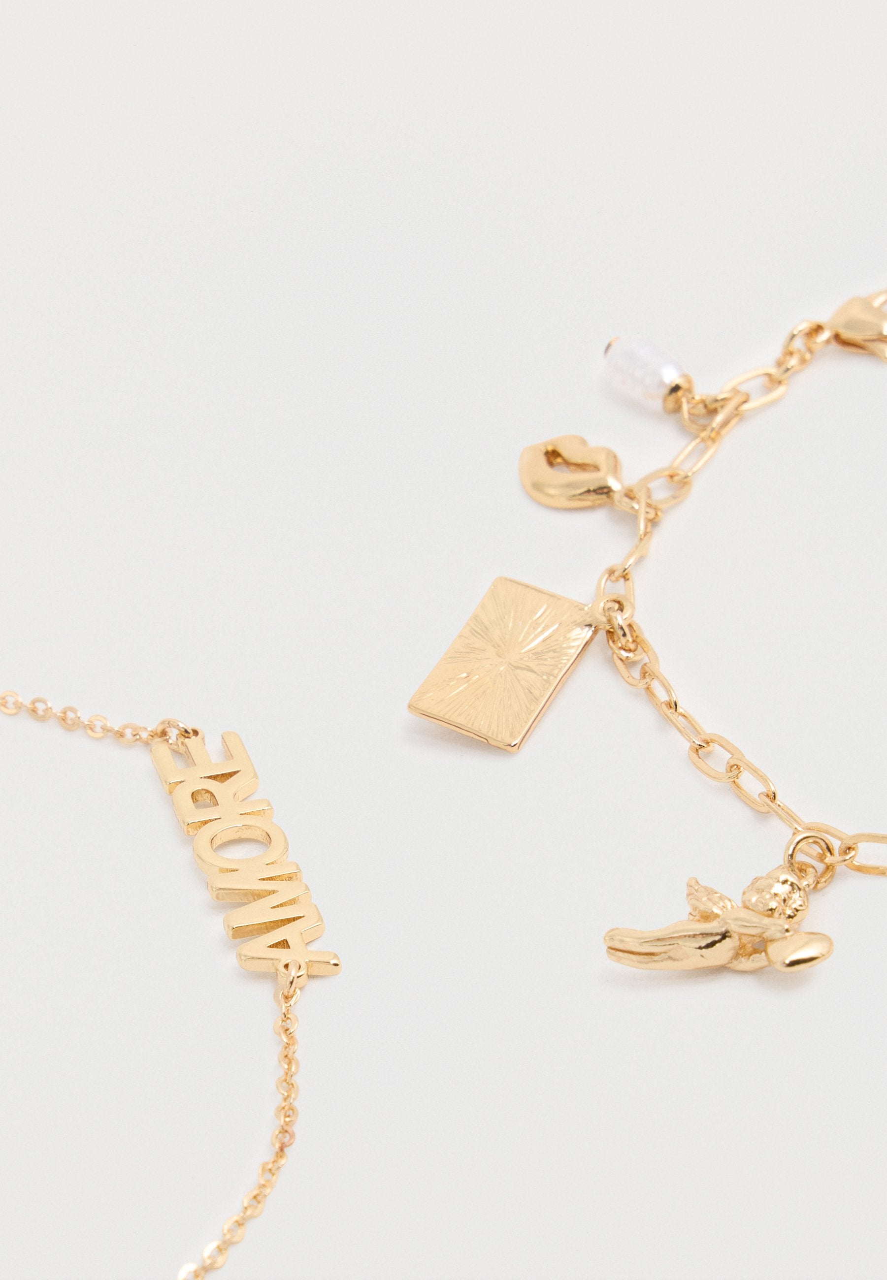 ALDO LOVERCHAIN SET